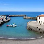 Next To The Sea Apartment